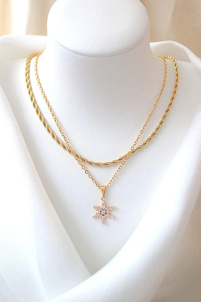 Necklace - Snowflake - 24k gold plated.